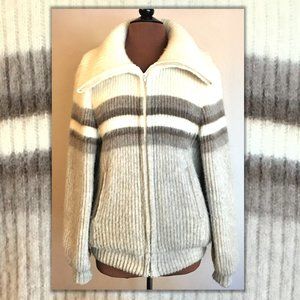 VINTAGE 100% Iceland Viking Wool Zip Front Jacket